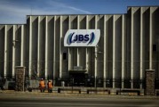 三个正官陷入丑闻的巴西肉类巨头JBS在美上市 首日开盘报13.65美元